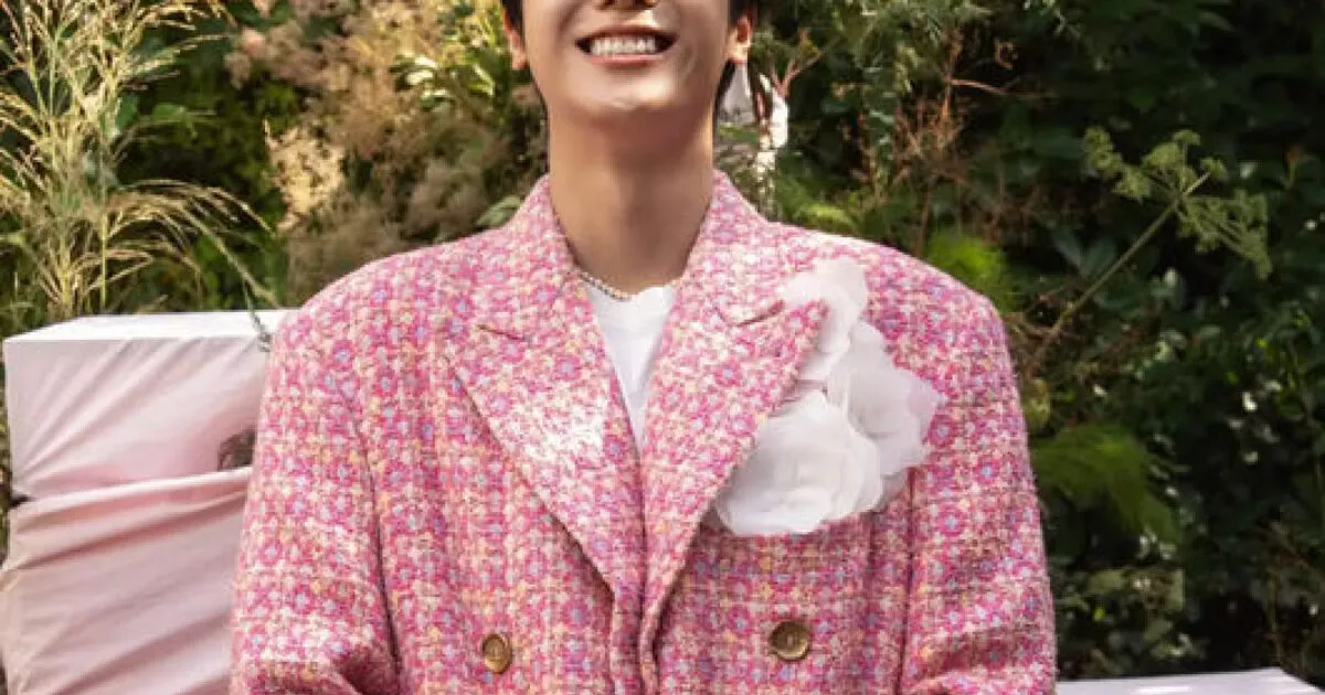 2nd Gen Idol Personally Announces Marriage